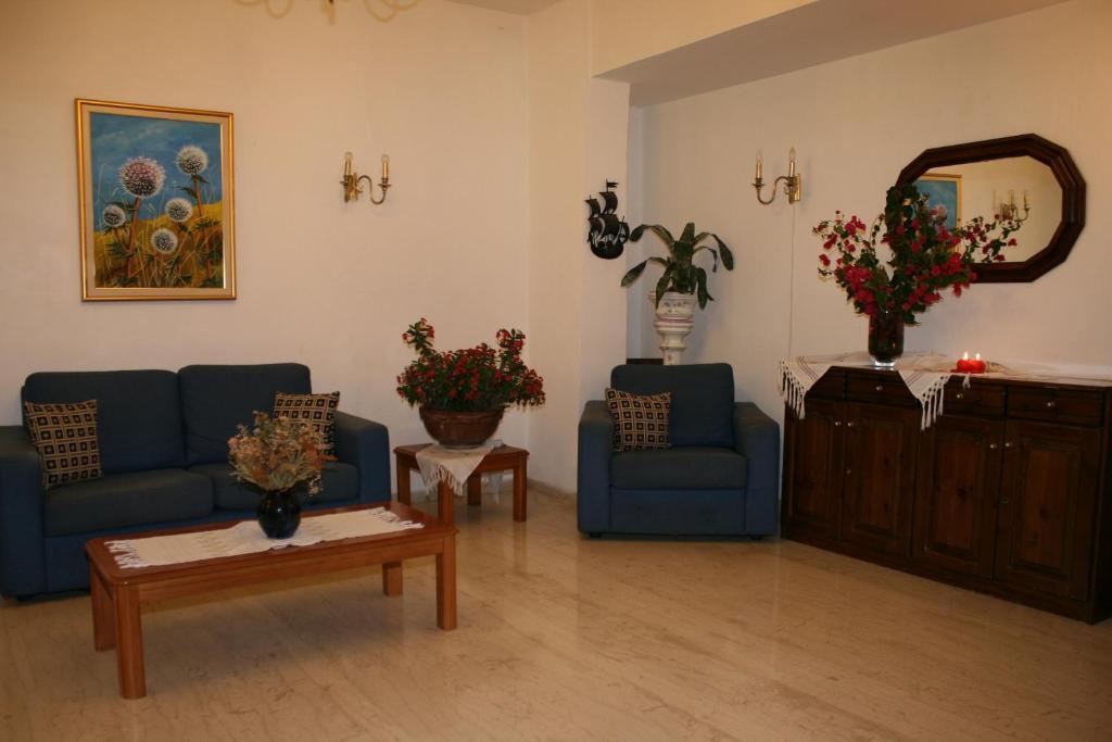 Blue Bay Apartments خيرسونِسوس المظهر الخارجي الصورة